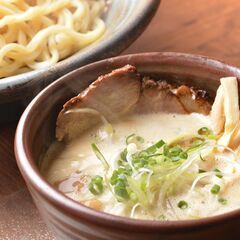 外国人OK！ラーメン屋さんホール、キッチンなど緊急大募集