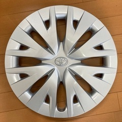 新品ホイールキャップ4枚(トヨタ ヤリスクロス)
