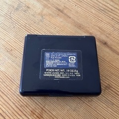 エスティ・ローダー　化粧品　アイシャドウ　の画像