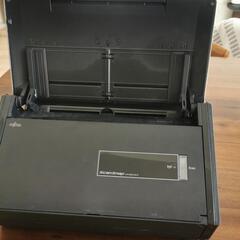 Fujitsu ScanSnap ix500 スキャナーの画像
