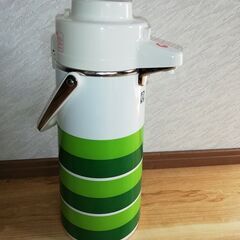 レトロなポットいりませんか？行き先決まりました。