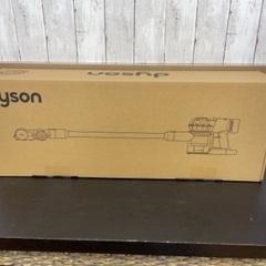 【ほぼ未使用】dyson  V8 fluffy extra 掃除機