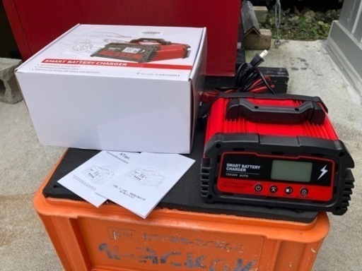 バッテリーチャージャー　★未使用品★