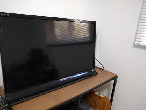 SHARP  AQUOS　【LC-32J9(黒)】