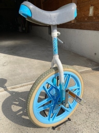 一輪車スタンド付きでお譲りします