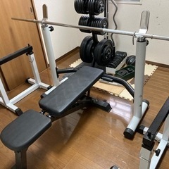 引取り限定 トレーニングセット　プレート総重量270kgの画像