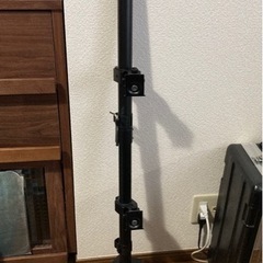 デュアルモニターアーム　上下2画面対応の画像