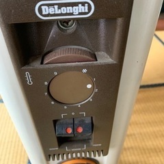 オイルヒーター　デロンギ　動作するジャンク　無料の画像