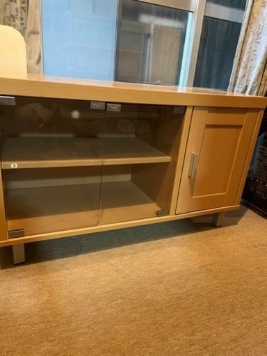 テレビ台