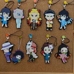 【値下げ】鬼滅の刃グッズ✻1番クジフィギュア✻ストラップの画像