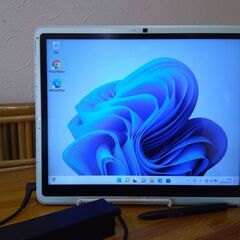 富士通win11ProタブレットPC