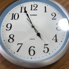 壁掛け時計　CASIO QUARTZの画像