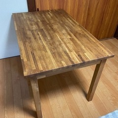 IKEA ダイニングテーブル　ウォルナットの画像