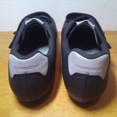 サイクルシューズ再々値下げ！SHIMANO(シマノ) RT500ML SPD ロードバイクシューズ 42(26.5cm) ブラック ESHRT5OC420SL00の画像