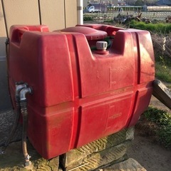 日本語通じない方、迷惑です！！貯水タンク⁇液体タンク⁇