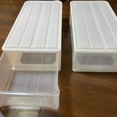 衣装ケース x 2