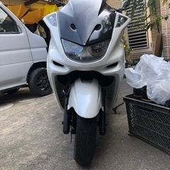 YAMAHAマジェスティ250 カスタムの画像