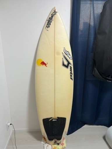 中古　justice ジャスティスサーフボード