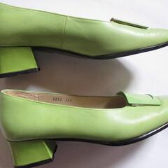ピエールバルマン◆ピスタチオ 黄緑色のパンプスシューズ　２４㎝◆の画像