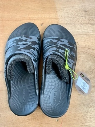 ウーフォス OOFOS リカバリーサンダル BlackCamo 26.0cm