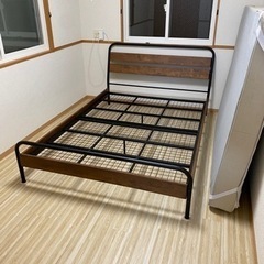 ニトリ　ダブルベッド