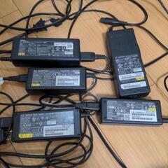 パソコン充電器  1つ1000円