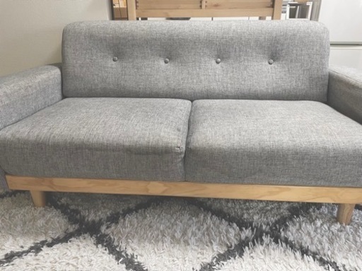 ※4/17以降お取引希望※2.5人掛けグレーソファ