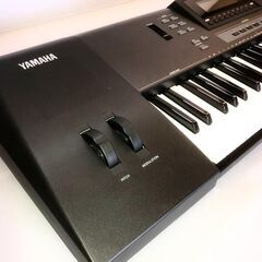 YAMAHA シンセサイザー QS300 浅倉大介　 全鍵盤音出し確認済み 音出し確認済み ヤマハ QS300 シンセサイザー XG対応 浅倉大介