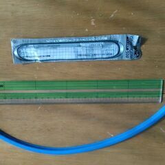未開封シャープペンシル ＋ ほぼ未使用の自在曲線定規45㎝ ＋ ...