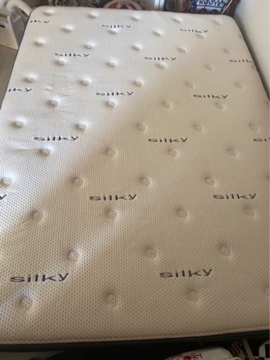 ニトリ　高級マットレス　ダブル