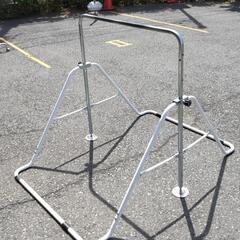 0411-029 鉄棒 横100×縦145×高さ130の画像