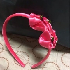 可愛いカチューシャ　美品