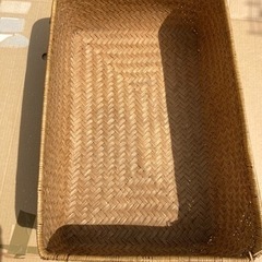 昔の衣装籠？