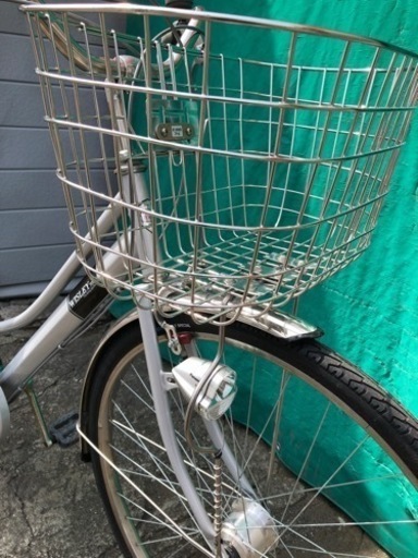厚 211 美品 ほぼ新車 wisley tough 自転車　27インチ  6段切り替え　ママチャリ