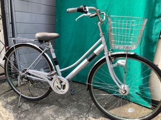 厚 211 美品 ほぼ新車 wisley tough 自転車　27インチ  6段切り替え　ママチャリ