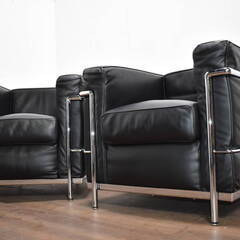 【ヤ取終了4/21】≪zy254≫美品 リプロダクト CASSINA/カッシーナ ル・コルビジェ LS2 高級 1人掛けソファー 2脚セット 本革 31107-01