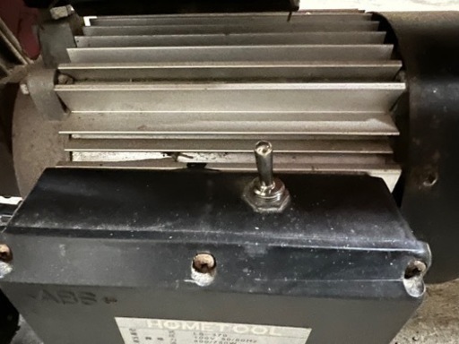 薪割り機