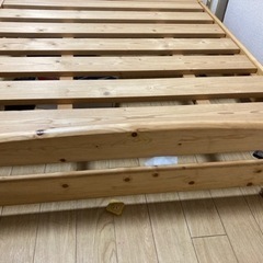 シングルベット用木製フレームの画像