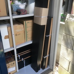 木製本棚3本　黒　突っ張り機能付き