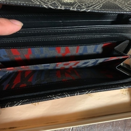 箱付美品 Vivienne Westwood 長財布
