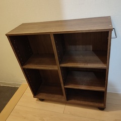 本棚（キャスターあり）の画像