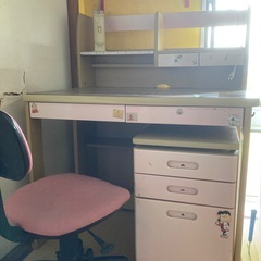 学習机（１２年間使用）取りに来ていただける方にお譲りします。