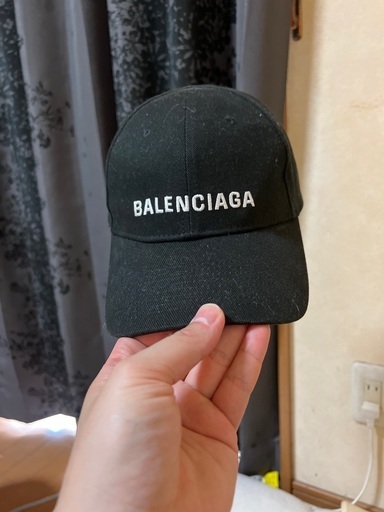 バレンシアガキャップ