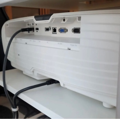 EPSON dreamio 4Kホームプロジェクター 