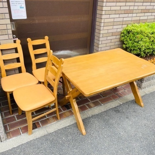 カリモク　RUSTIC ダイニングテーブル　