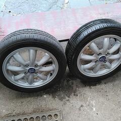 タイヤホイールの4本セットです。