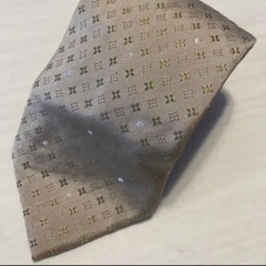 ヴィトンのネクタイ
