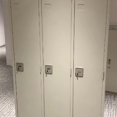 3人ロッカーの画像