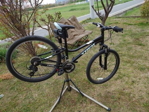 TREK PRECALIBER 24インチ　子供マウンテンバイク8－11歳