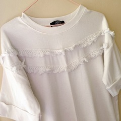 半袖 フリンジデザイン トップスの画像